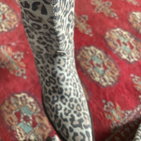 Leopard Print Women's Cowboy Boots - Picture 7 of 13